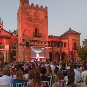 554957283_1219255723580186_4170496718364726049_n