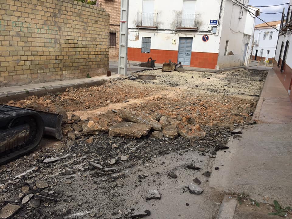 50060752_2063826237242251_7191135804654092288_n