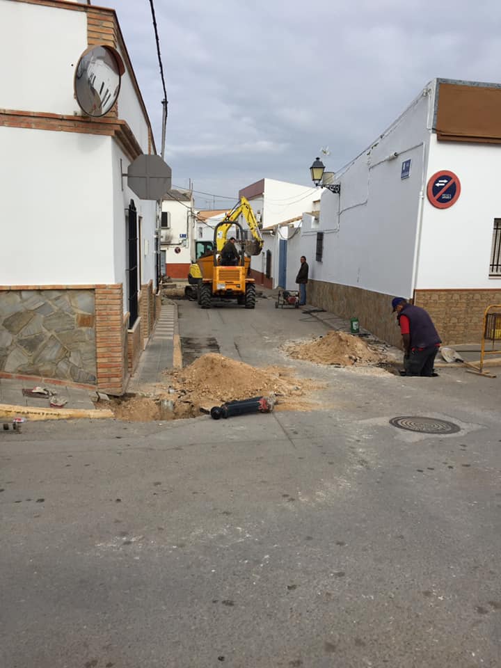 50763242_2063826290575579_102778898105761792_n