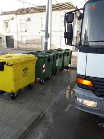 AYWZ2983-001contenedor