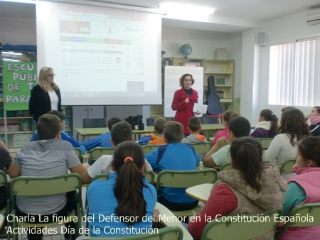 CIMG0001charla Defensor del Menor