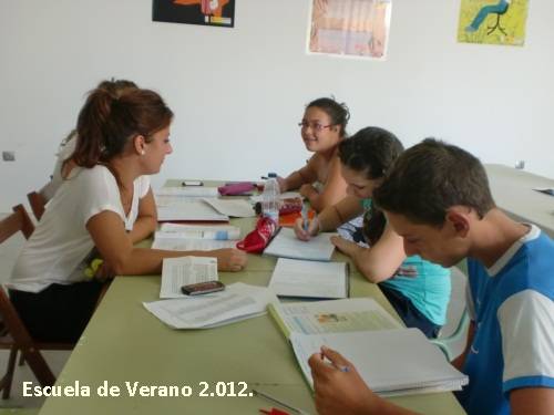 CIMG0368escuela de verano 2012
