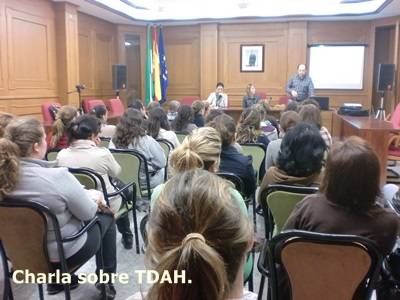 CIMG3121Charla sobre TDAH