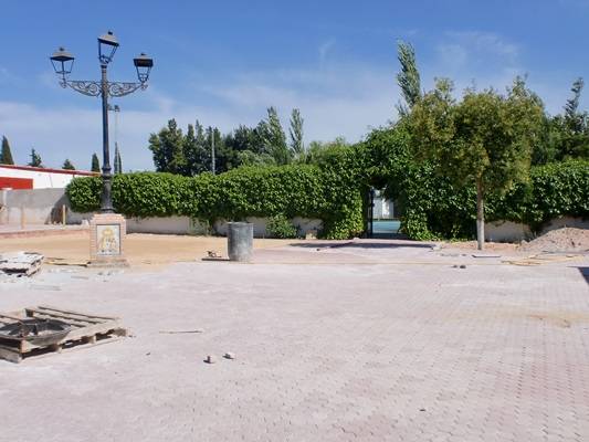 CIMG6486Acceso Polideportivo