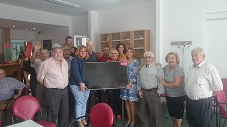 DSC_0007entrega de tv